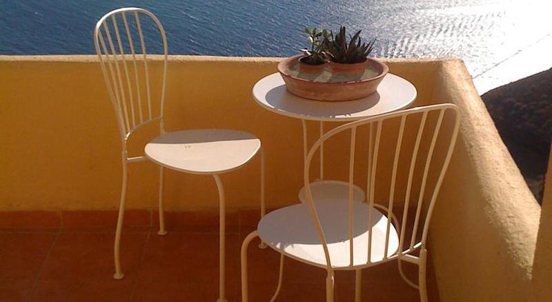 Hotel Porto Carra 2*