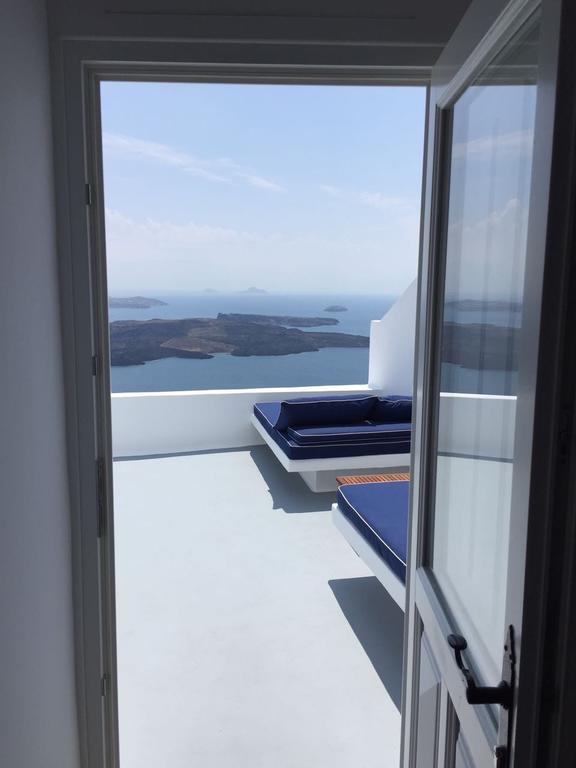 Altana Cliffside Villa Imerovigli (Santorini)