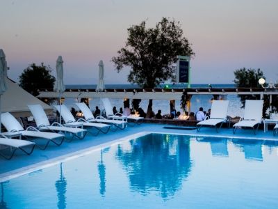 Poseidon Hotel 2*