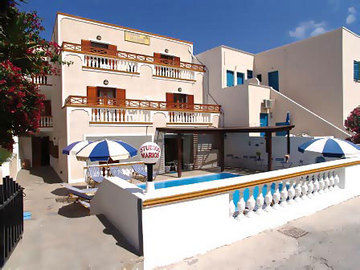 Marios Aparthotel Kamari (Santorini)