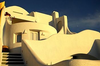 Ikastikies Aparthotel Fira (Santorini)
