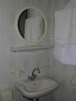Zannes 2* Perissa (Santorini)