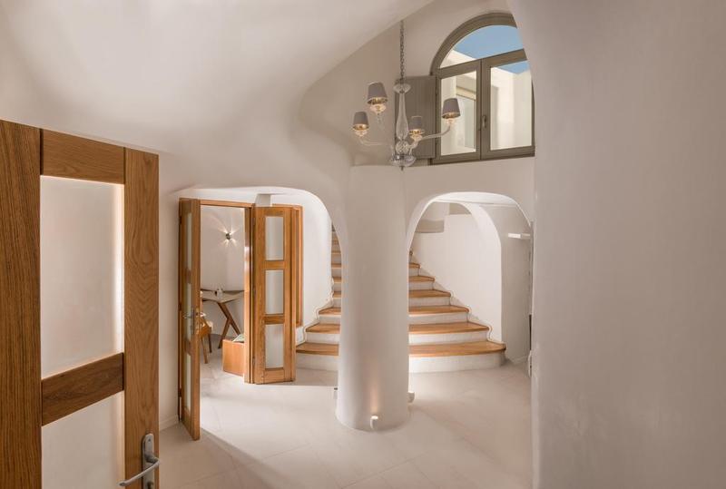 Elite Luxury Hotel