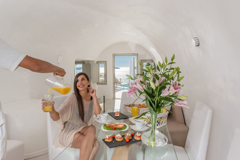 Elite Luxury Hotel Oía