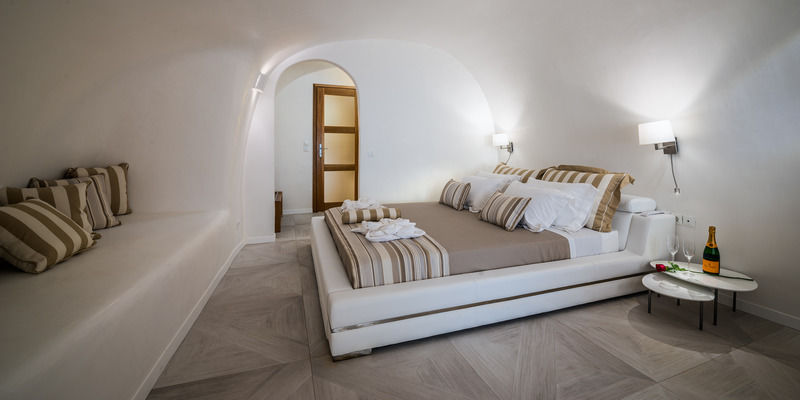Elite Luxury