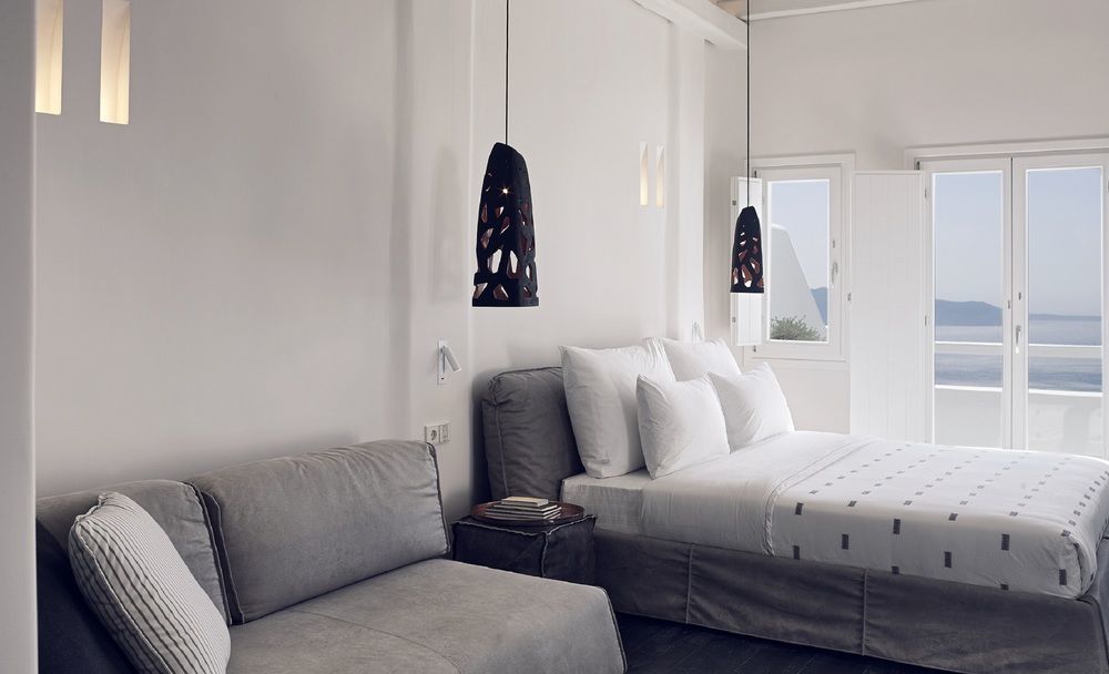 Cavo Tagoo Santorini Hotel