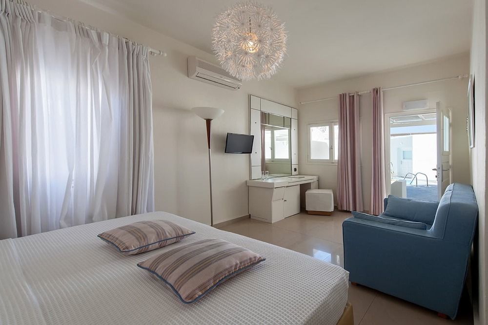 Anemos Lounge 4*