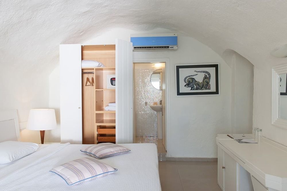Anemos Lounge Hotel 4*