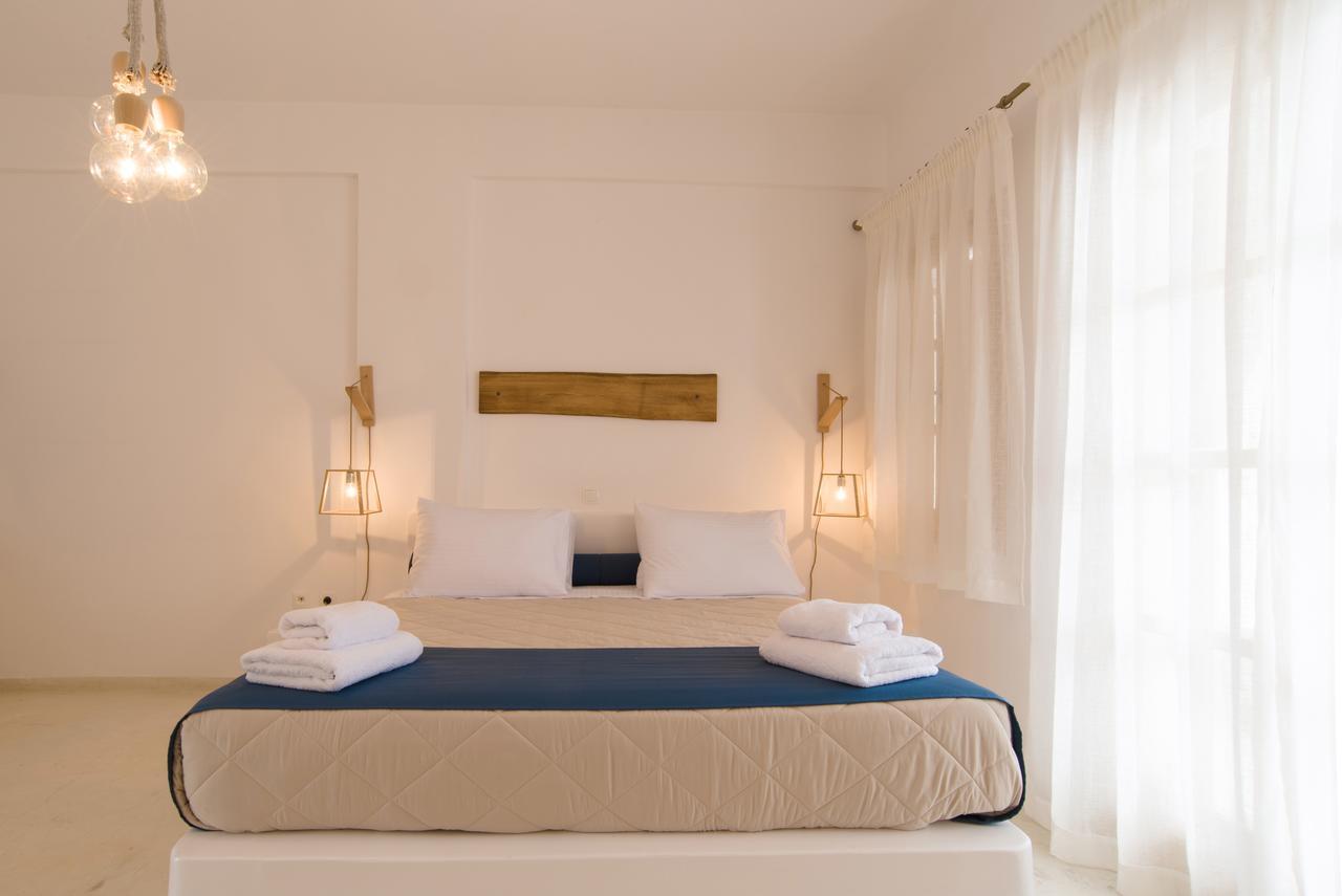 Hotel Santorini Crystal Blue 4*