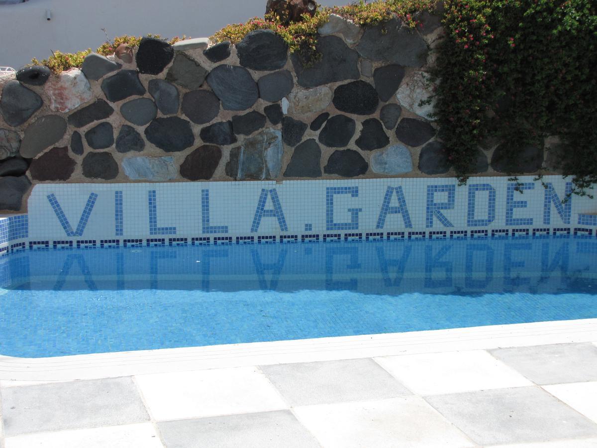 Garden * Fira (Santorini)