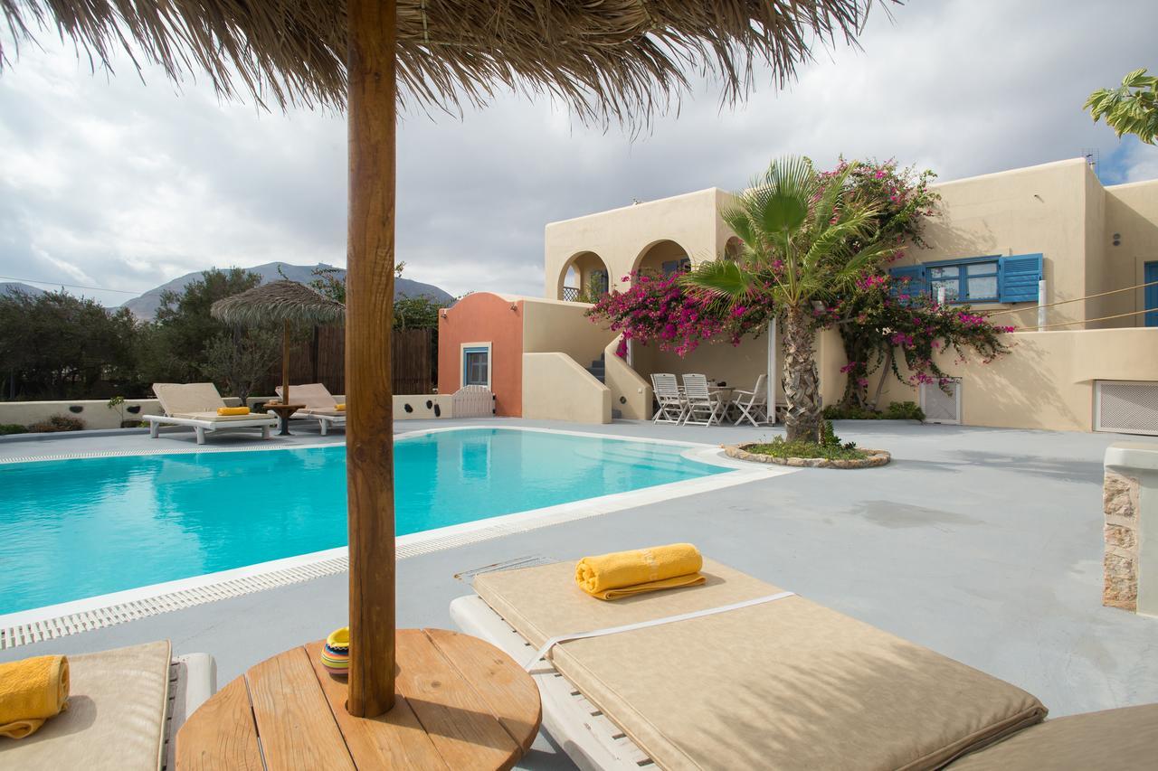 Theros Houses Santorini Holiday home Kamari (Santorini)