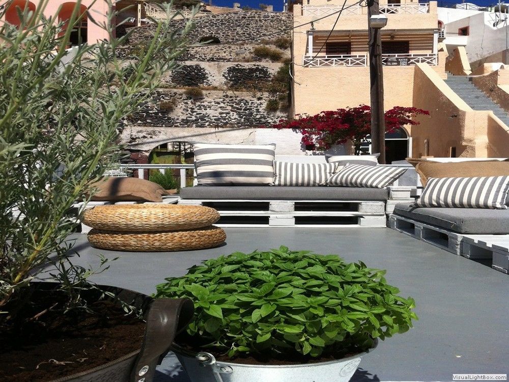 Porto Carra 2* Fira (Santorini)