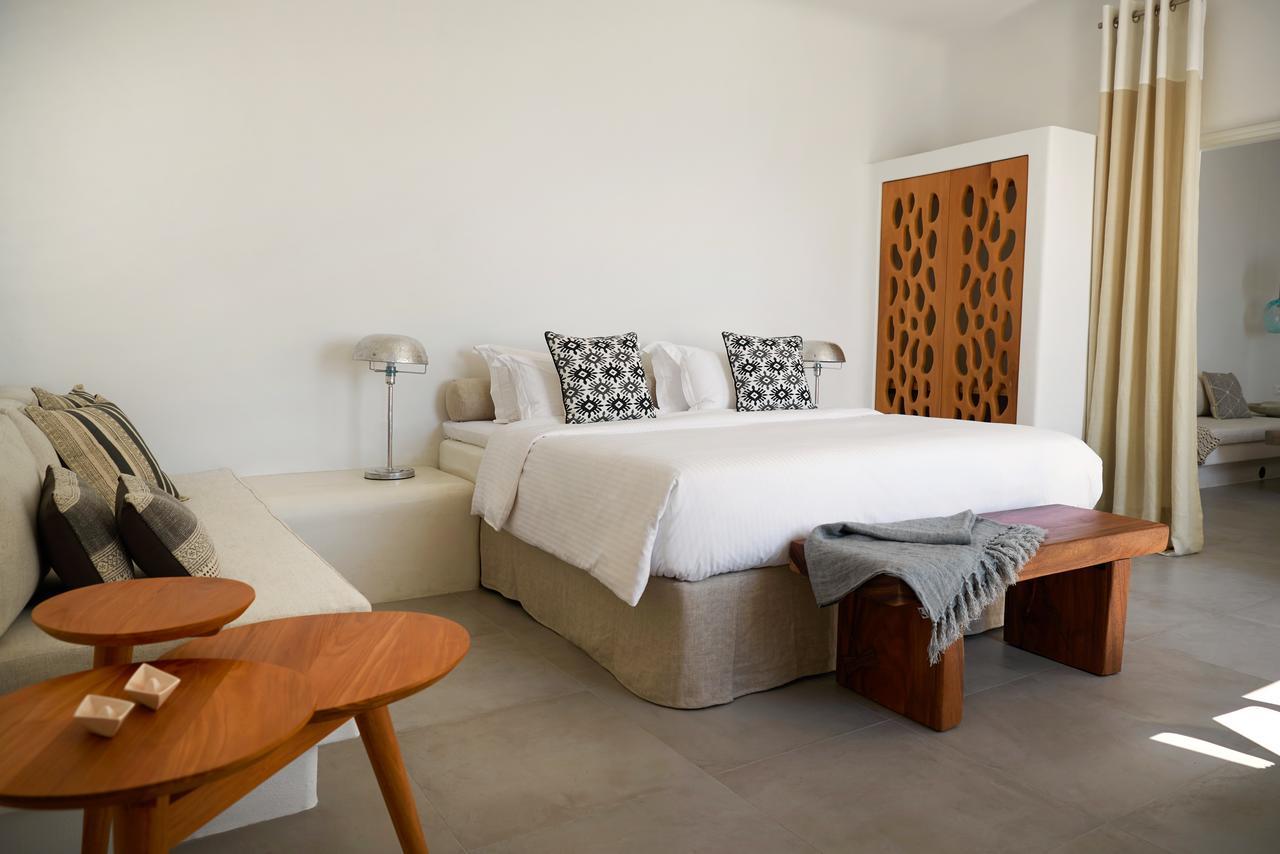 Native Eco Villa Imerovigli (Santorini)
