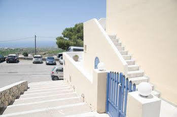 Cultural House Aparthotel Pyrgos Kallistis
