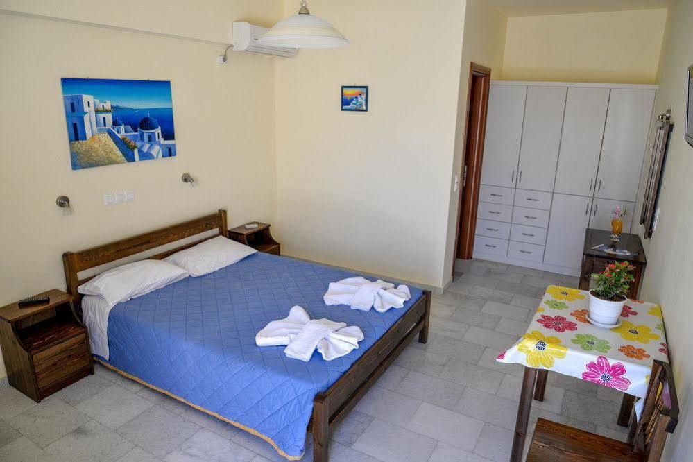 Villa Irini Studios Aparthotel
