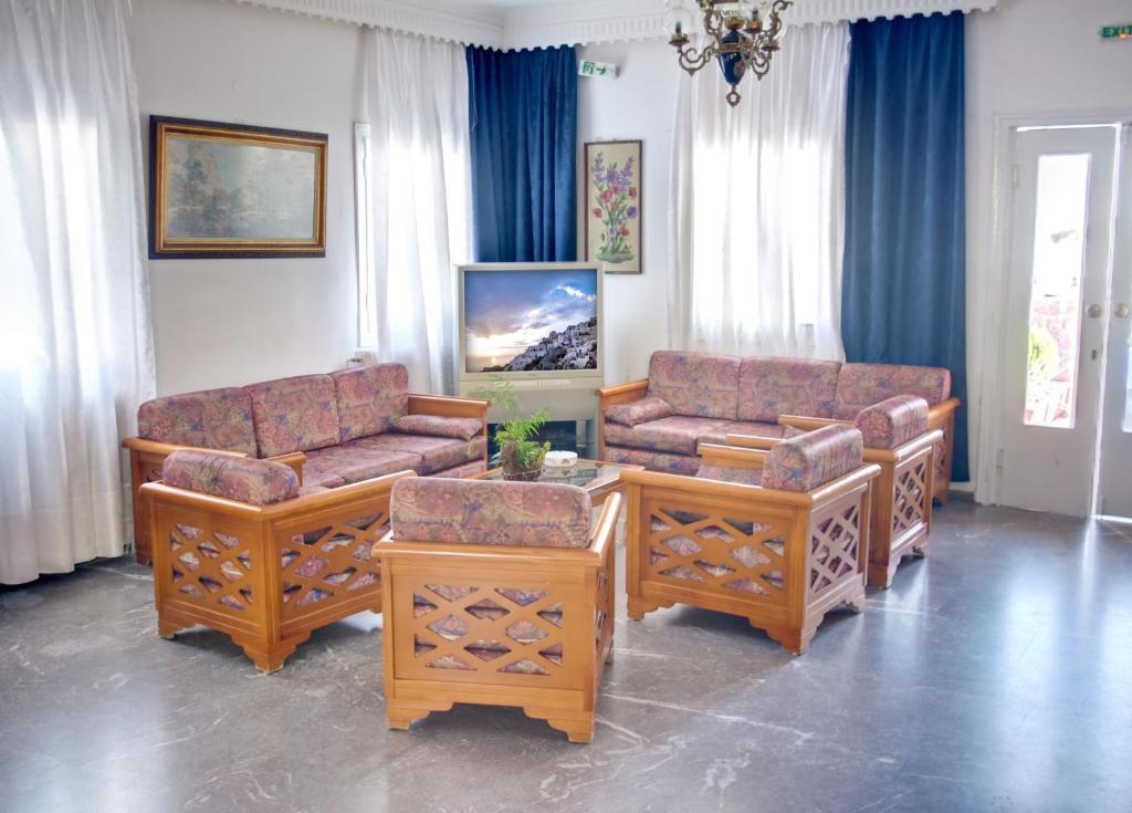 Hotel Babis Karterados (Santorini)