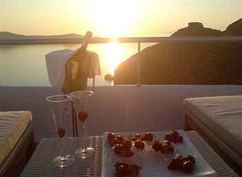 Ikastikies Fira (Santorini)