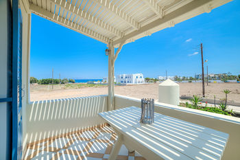 Monolithia Apartment *