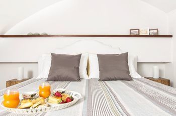 Erofili * Fira (Santorini)