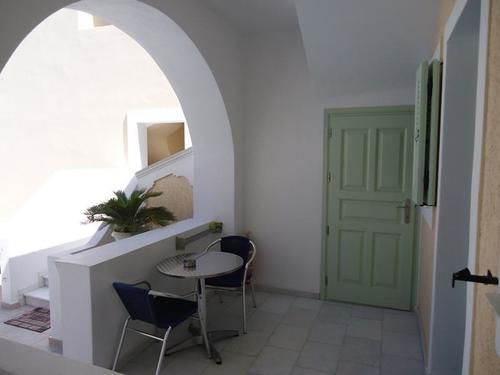 Aparthotel Villa Irini Studios 2*
