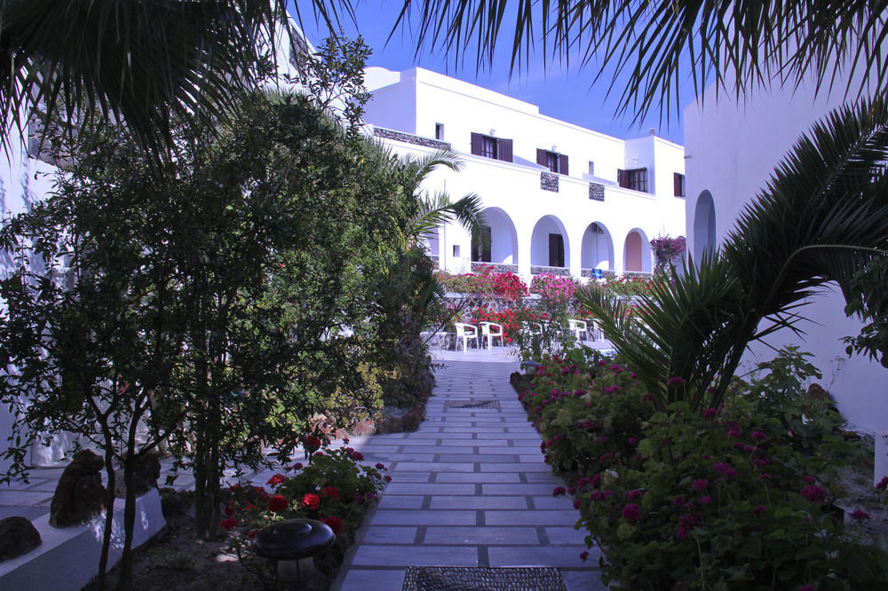 Hotel New Haroula 3*