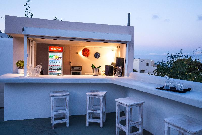 Olympic Hotel Karterados (Santorini)