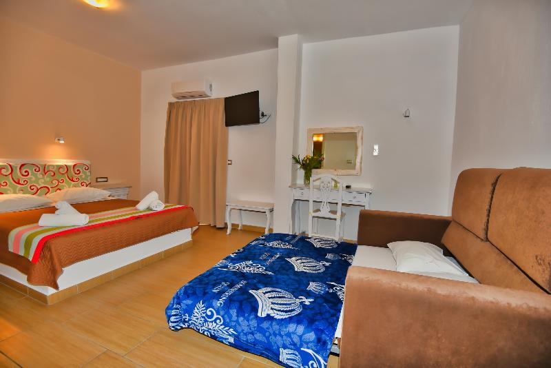 Hotel Olympic Karterados (Santorini)