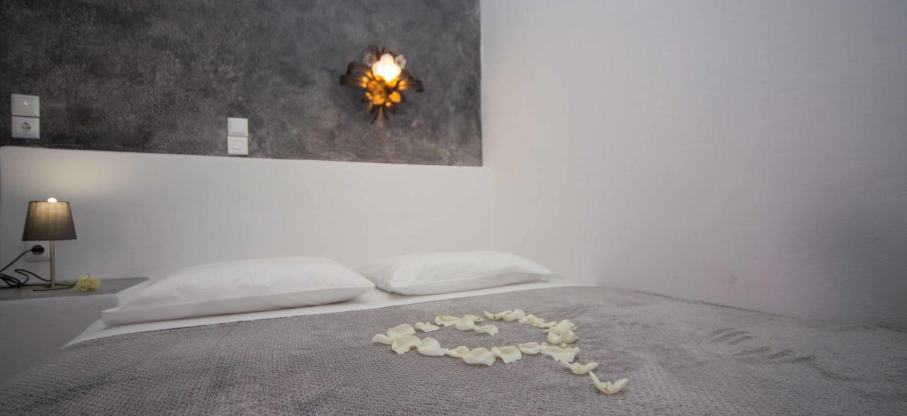 Anto Aparthotel Fira (Santorini)