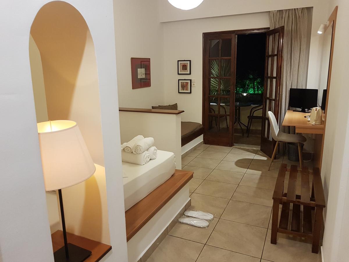 Aparthotel Abelonas Village