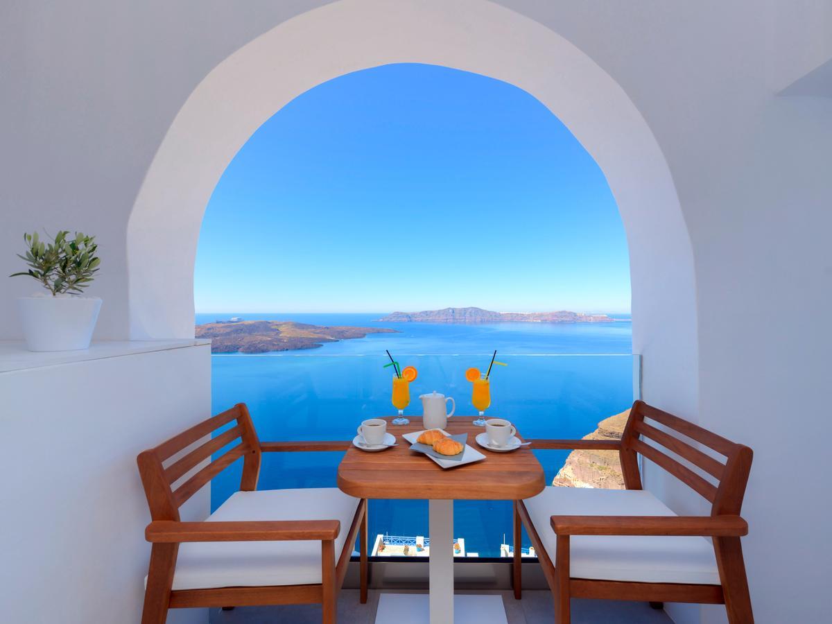 Iriana Suites *