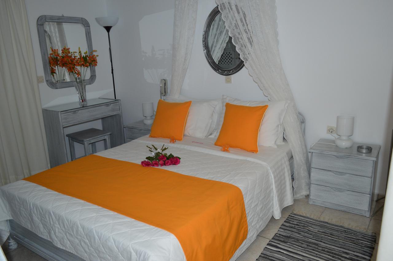 Kiklamino Sunset Aparthotel Oía