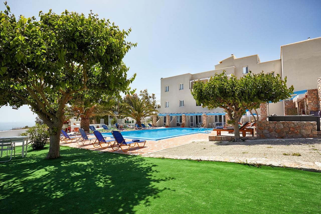 Zorbas Santorini 3* Pyrgos Kallistis
