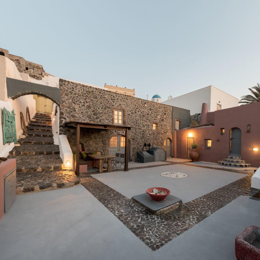 Phaos 1870, A Restored Winery Hotel 3*