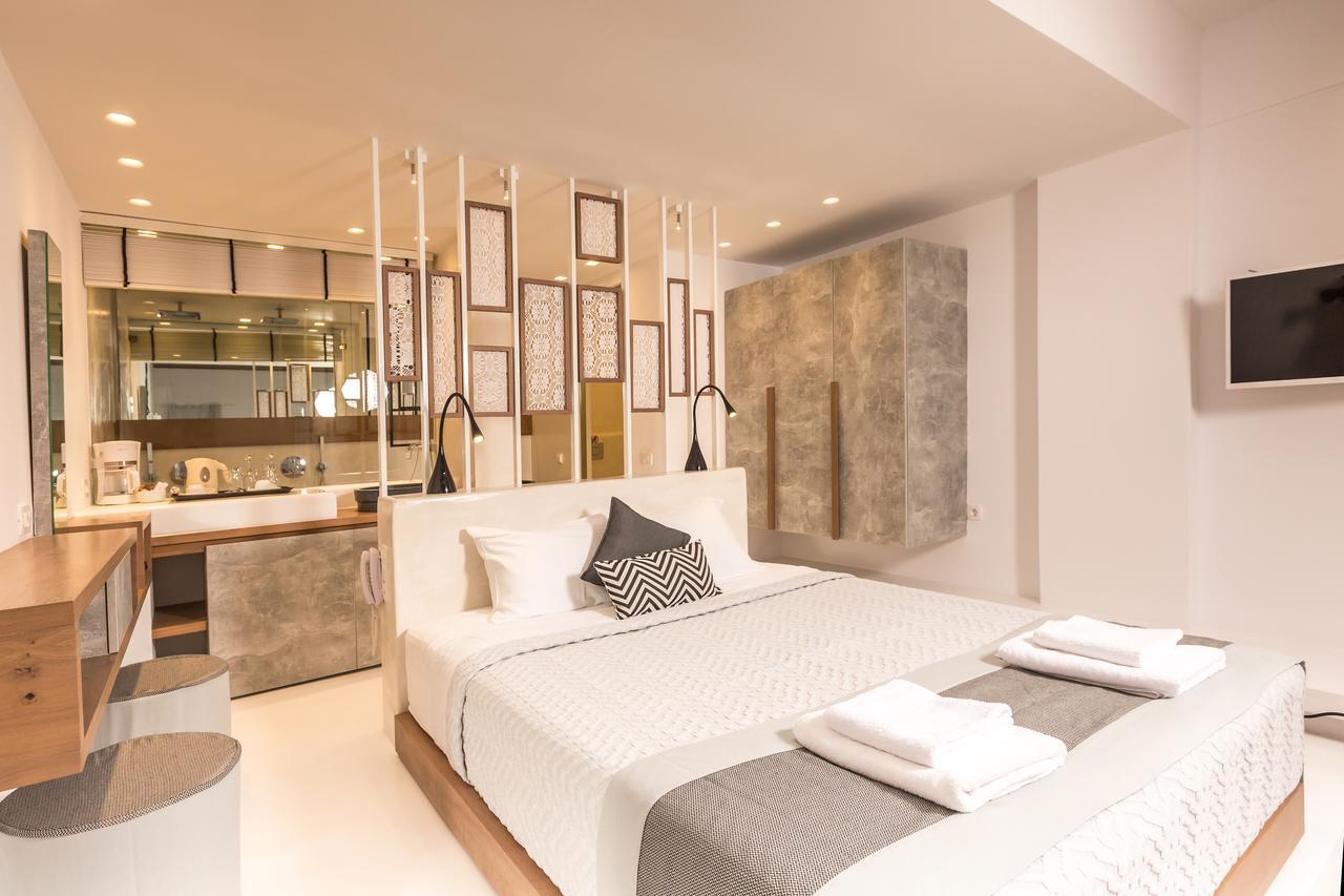 Hotel Oia Suites 3*