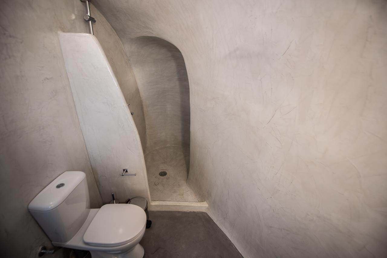 Caves 1880 Apartment *