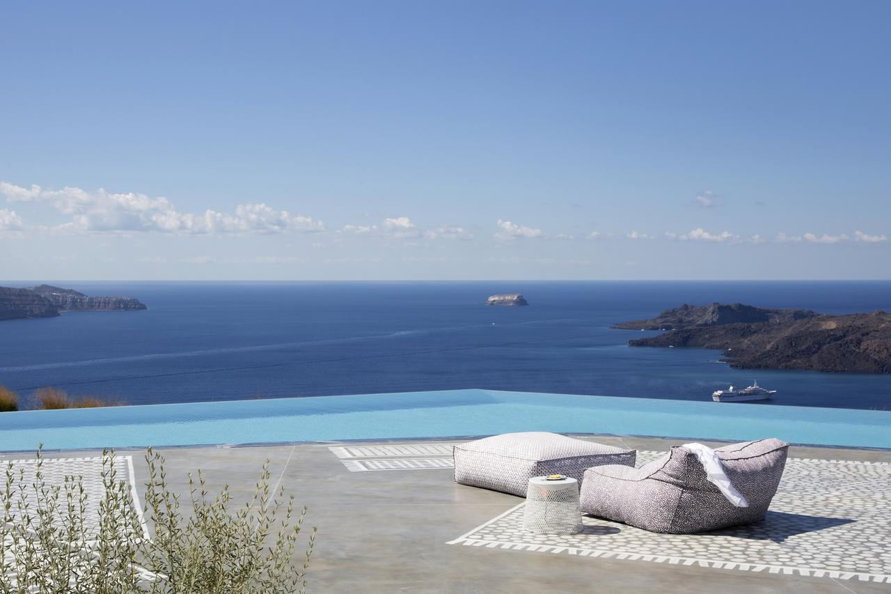 Erosantorini Estate Resort 2*