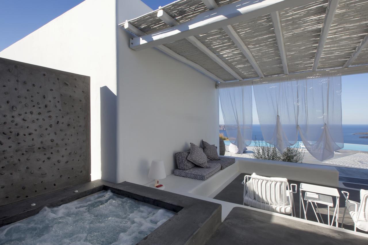 Erosantorini Estate 2*