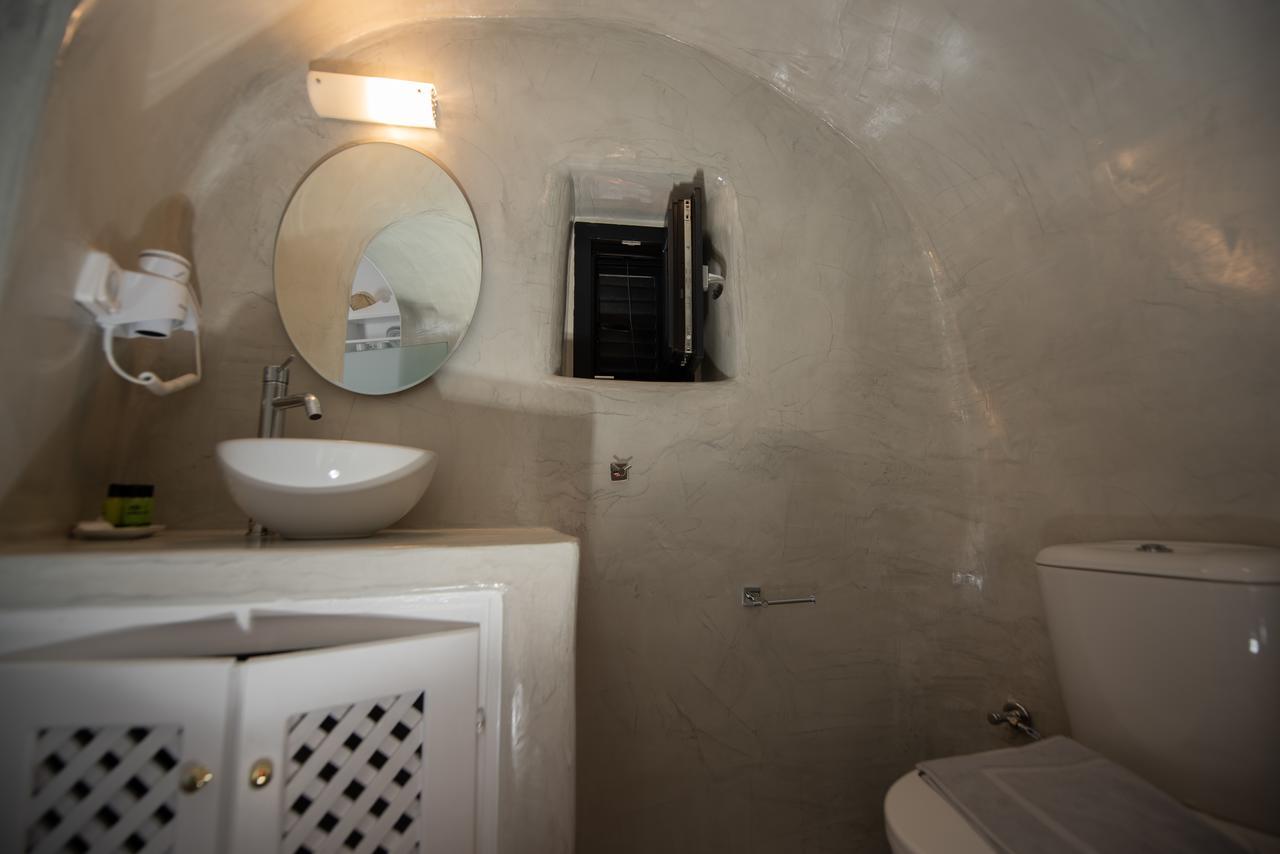 Apartment Caves 1880 Oia (Santorini)