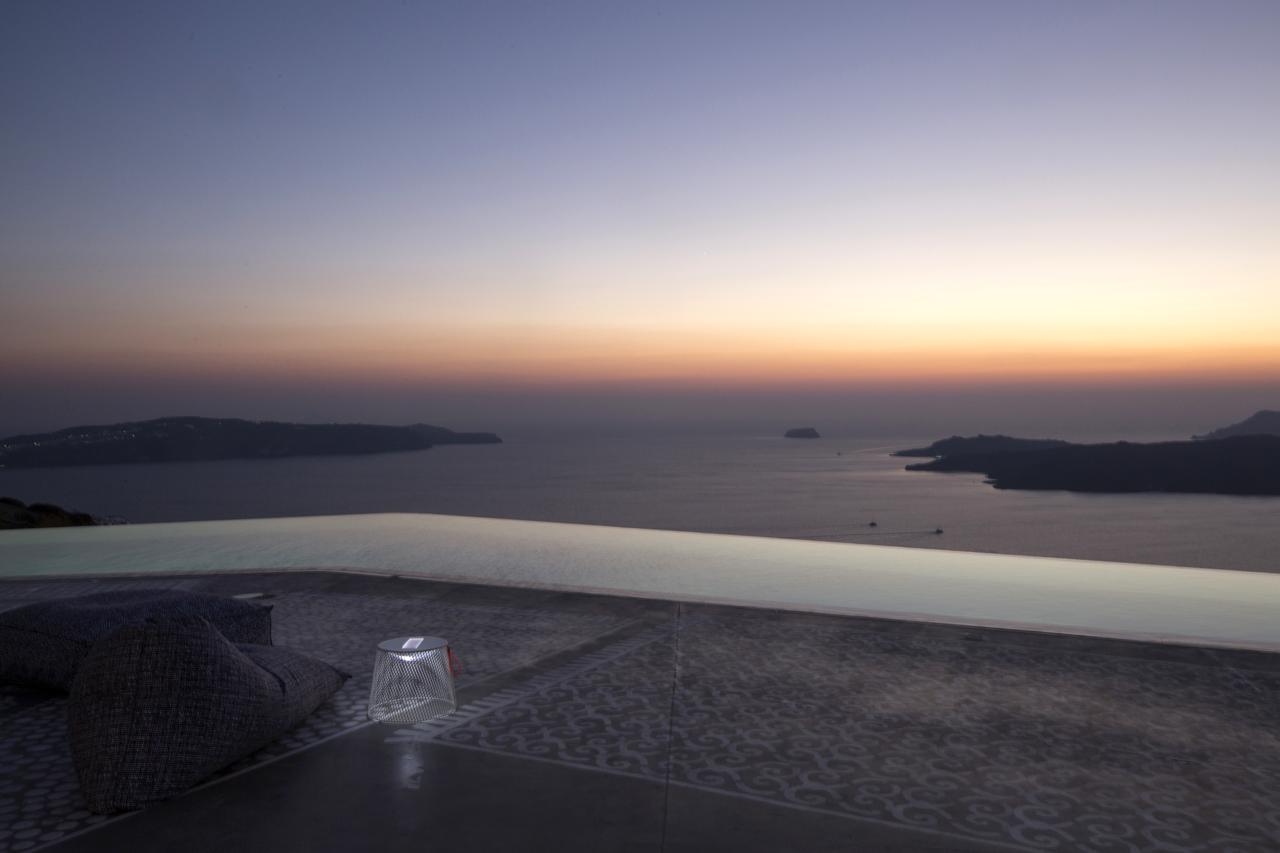 Resort Erosantorini Estate 2*