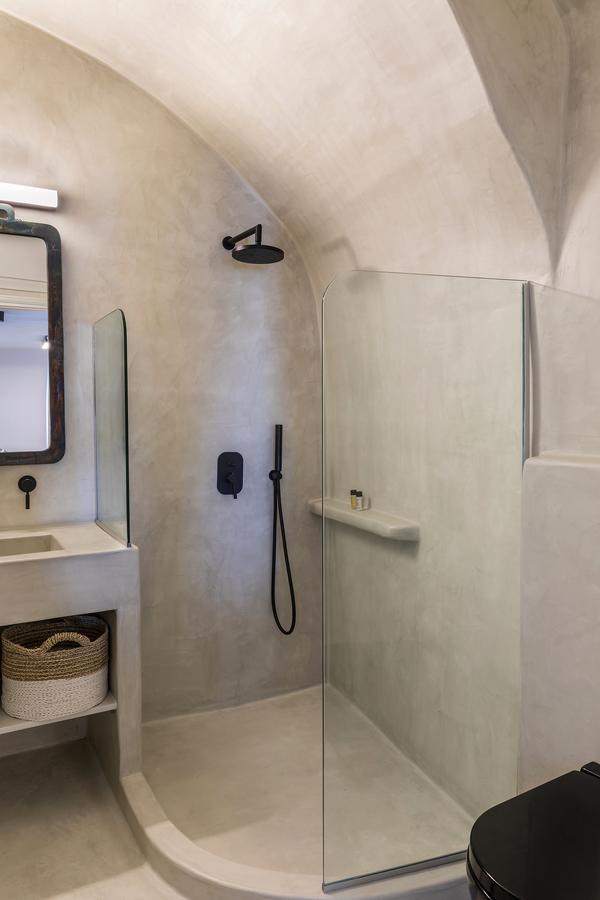Villa 3 Caves By Caldera *