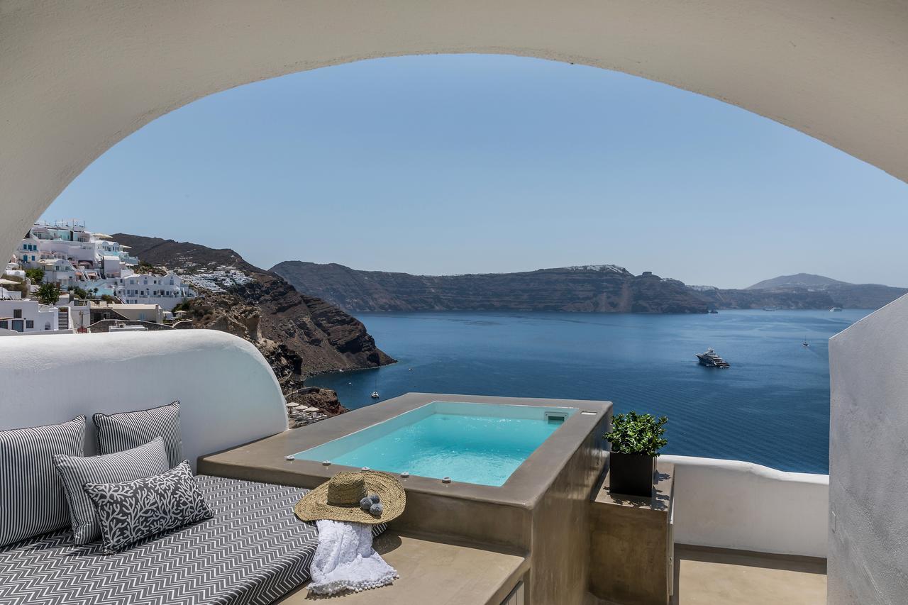 3 Caves By Caldera Oia (Santorini)
