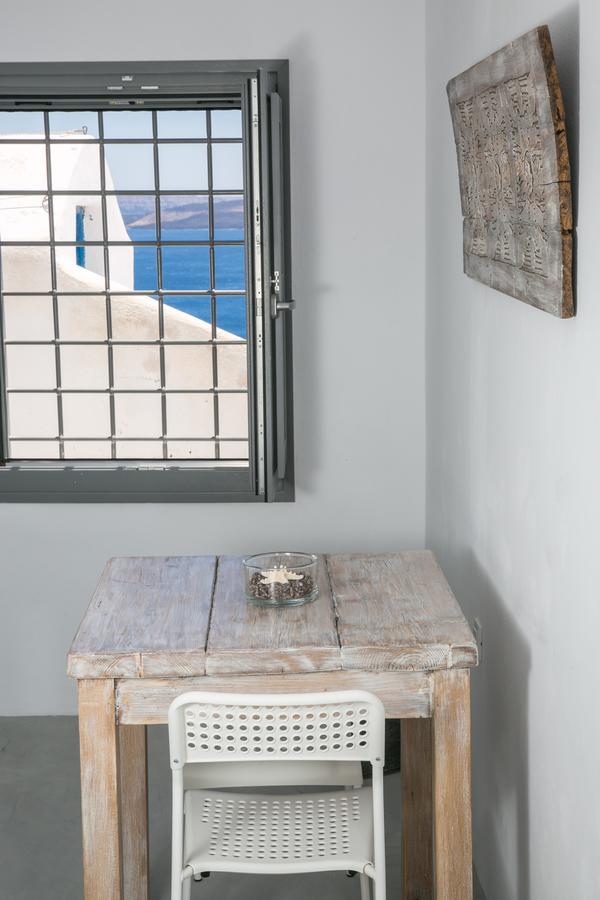Omikron By Theodora Suites Oía