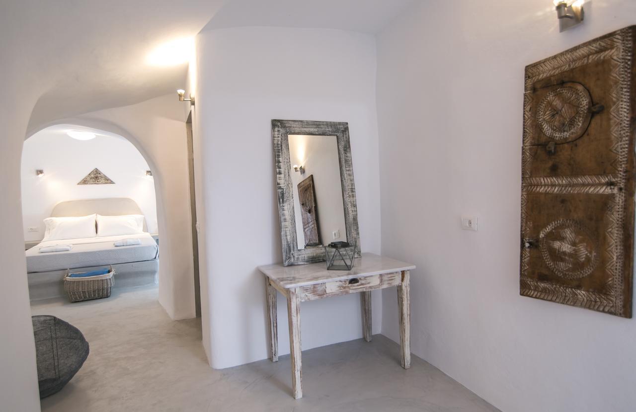 Omikron By Theodora Suites Hotel