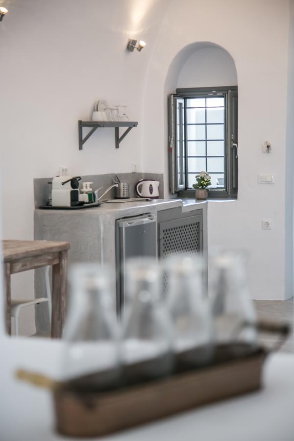 Omikron By Theodora Suites Oía