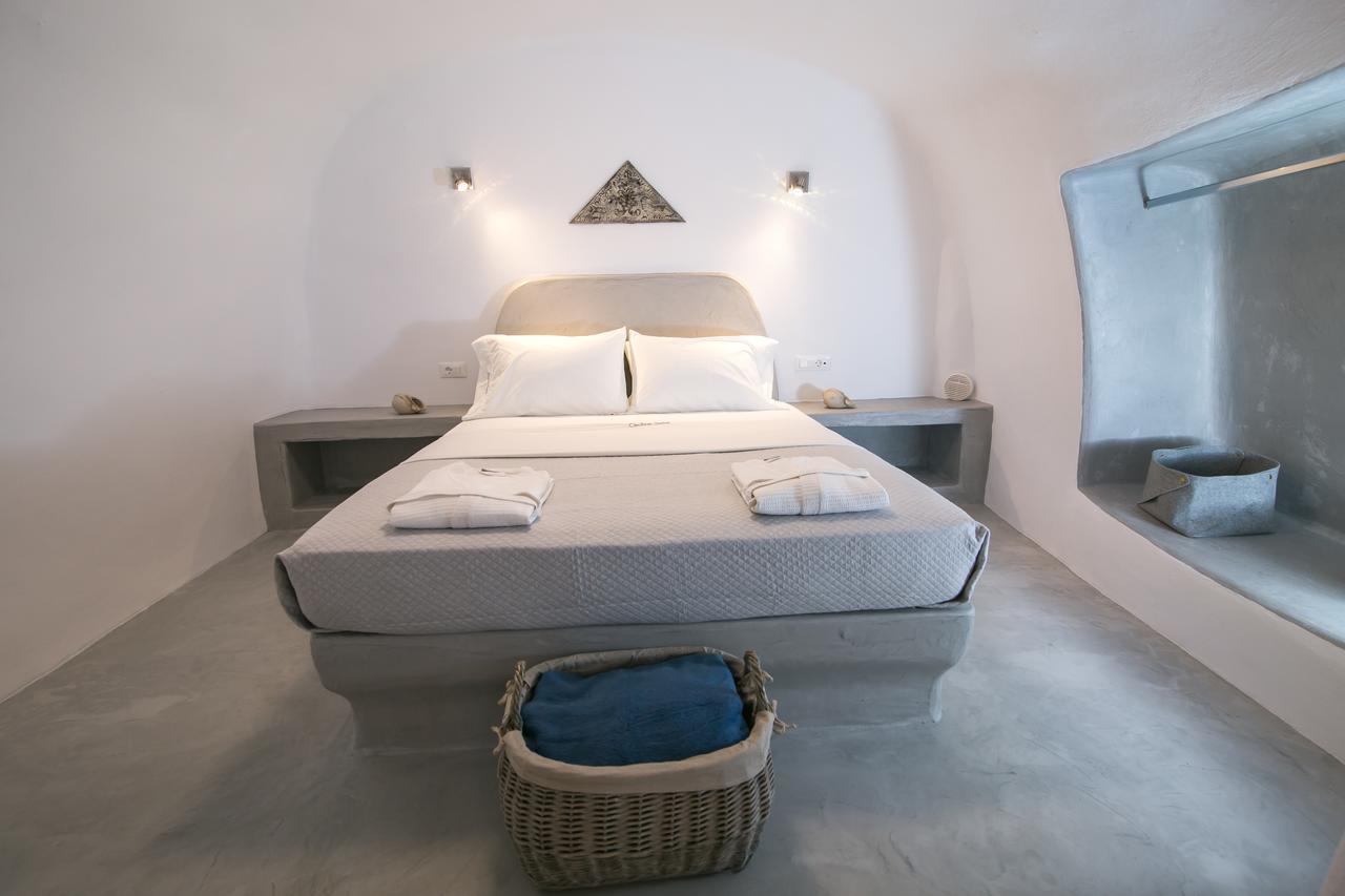 Omikron By Theodora Suites Oía