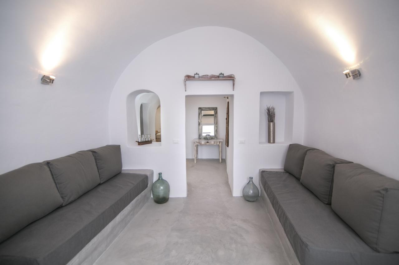Omikron By Theodora Suites *