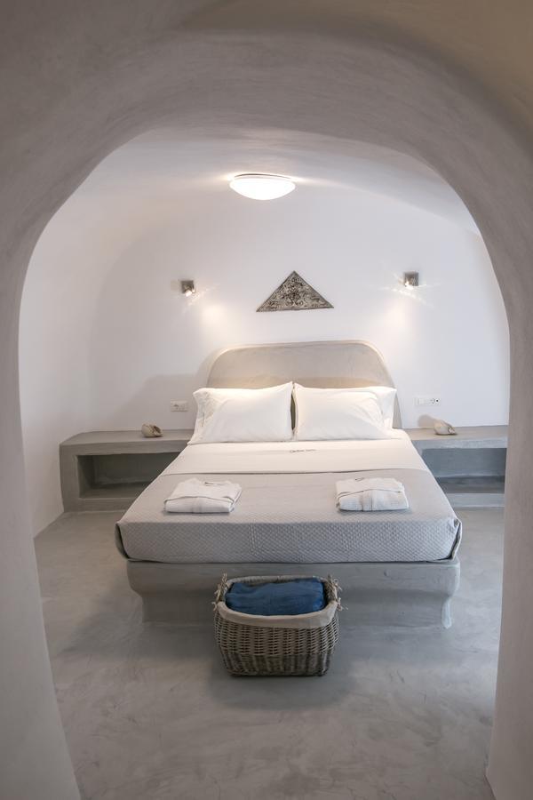 Omikron By Theodora Suites Hotel