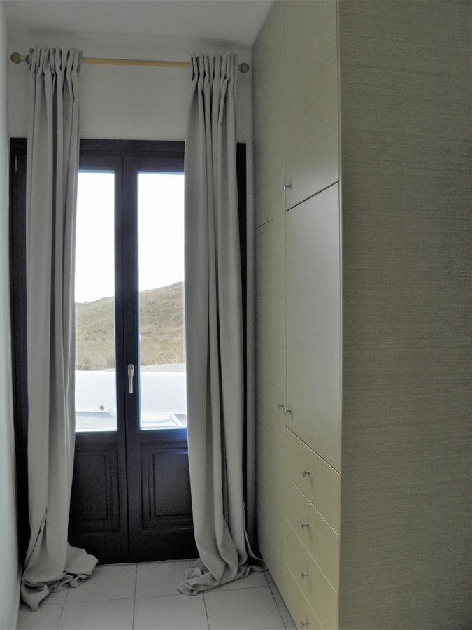 Santorini Traditional Apartment *