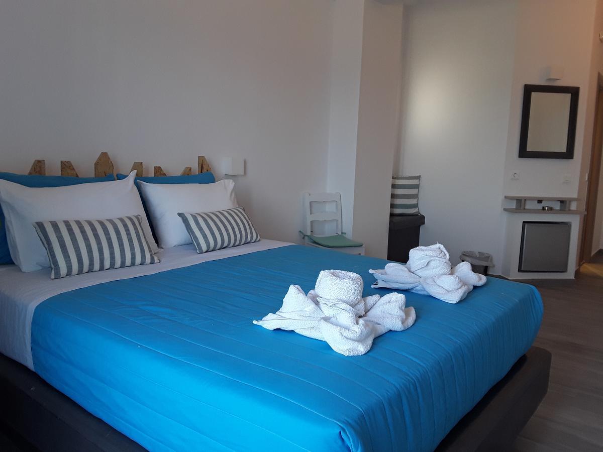 Hotel Azalea Kamari (Santorini)