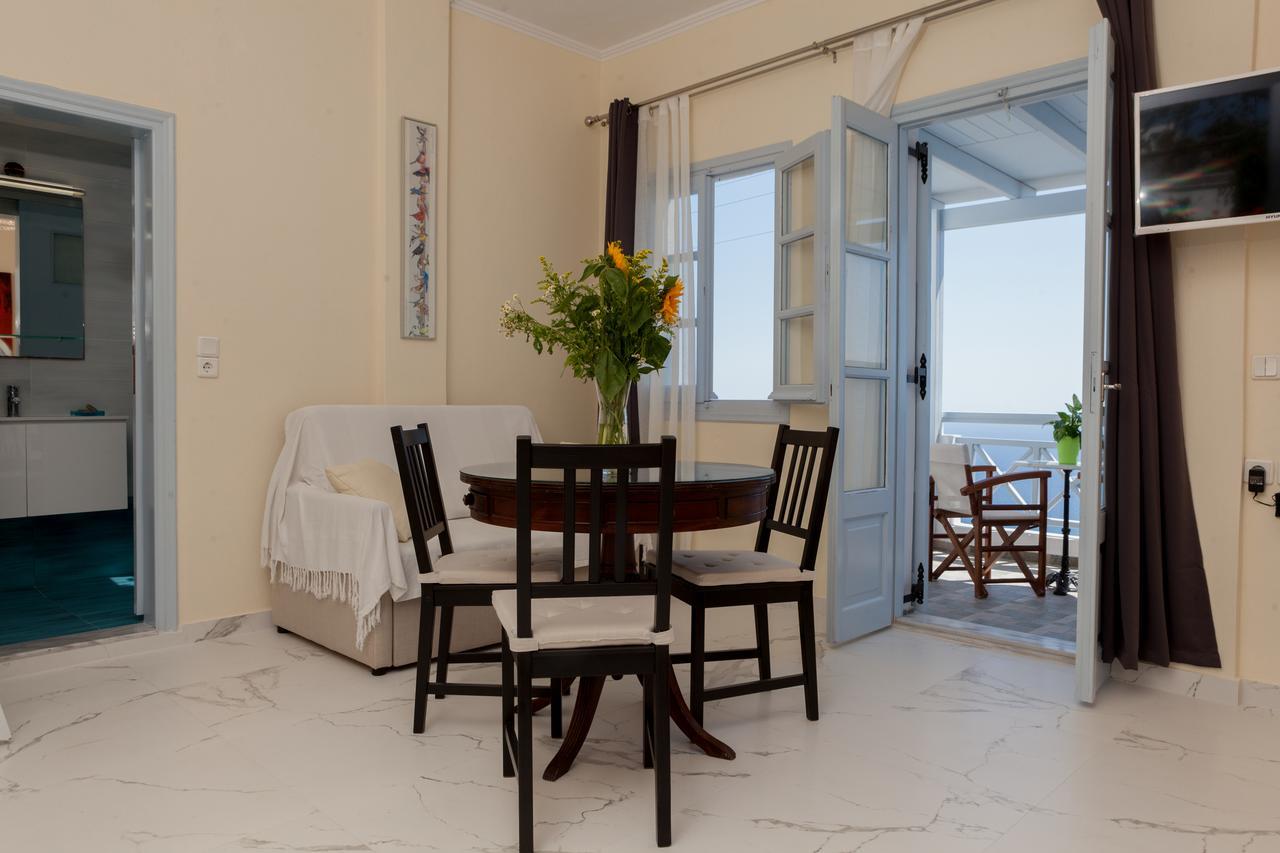 Luna Rossa Santorini Apartment Imerovigli (Santorini)